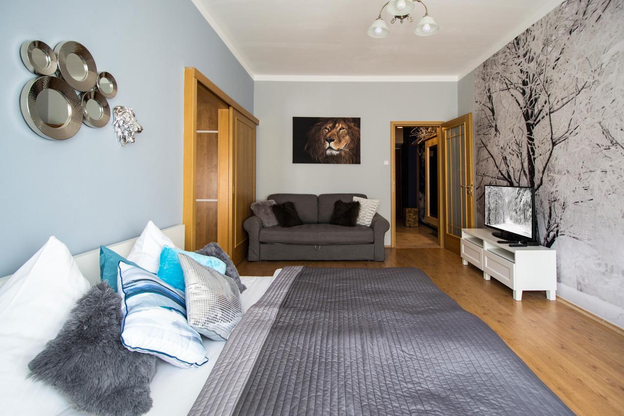 Design Apartment By Ruterra Prague Luaran gambar