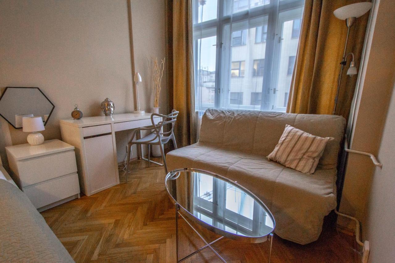 Design Apartment By Ruterra Prague Luaran gambar