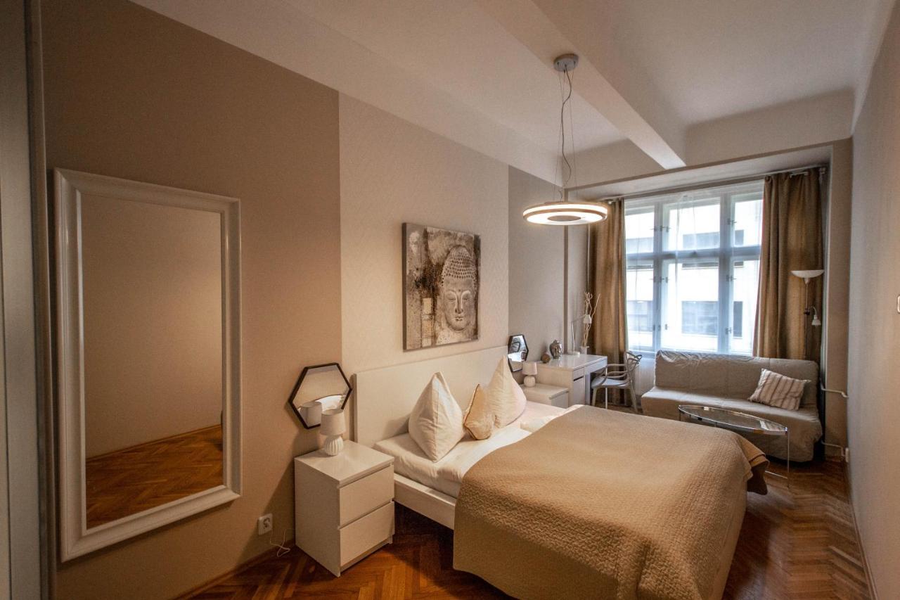 Design Apartment By Ruterra Prague Luaran gambar